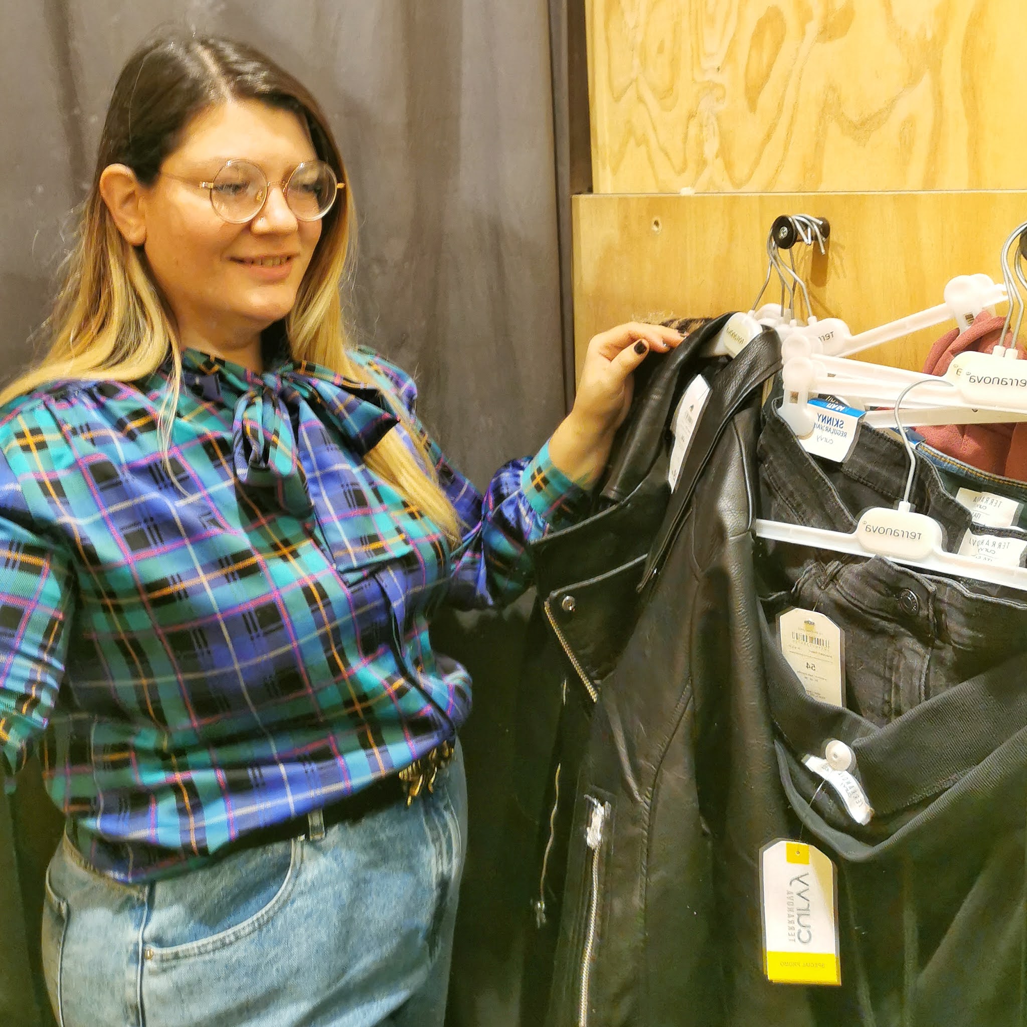 Negozi sales abbigliamento curvy